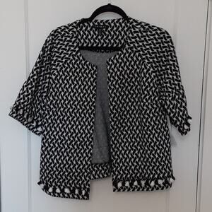 - NWT Tribal Black and White Half sleeve jacket with tassel fringe medium